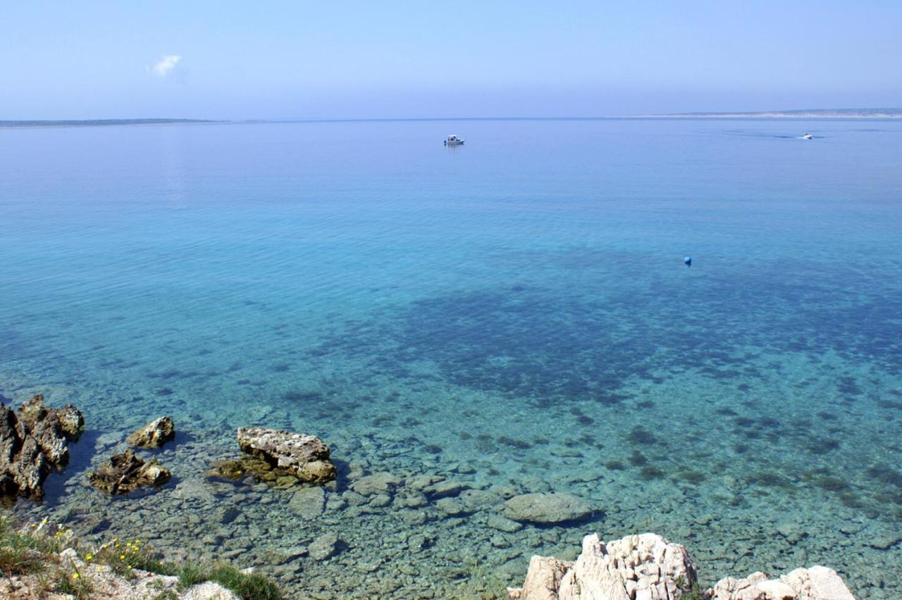 Apartments By The Sea Mandre, Pag - 6284 Kolan Exterior photo
